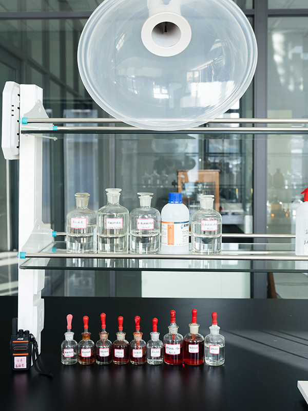 A Comparative Guide to Copper-Based and Noble Metal Catalysts in Industrial Reactions